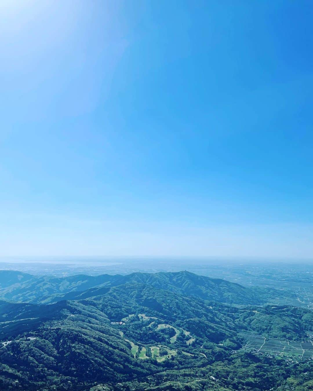 MACKA-CHINさんのインスタグラム写真 - (MACKA-CHINInstagram)「昨年に続き 今年もマンルパのメンバーで山登り⛰ 今回は筑波山 白雲橋コース 最高な仲間達と自然に感謝です ありがとう⛰🧘🏾⛰」4月9日 23時51分 - opec_hit