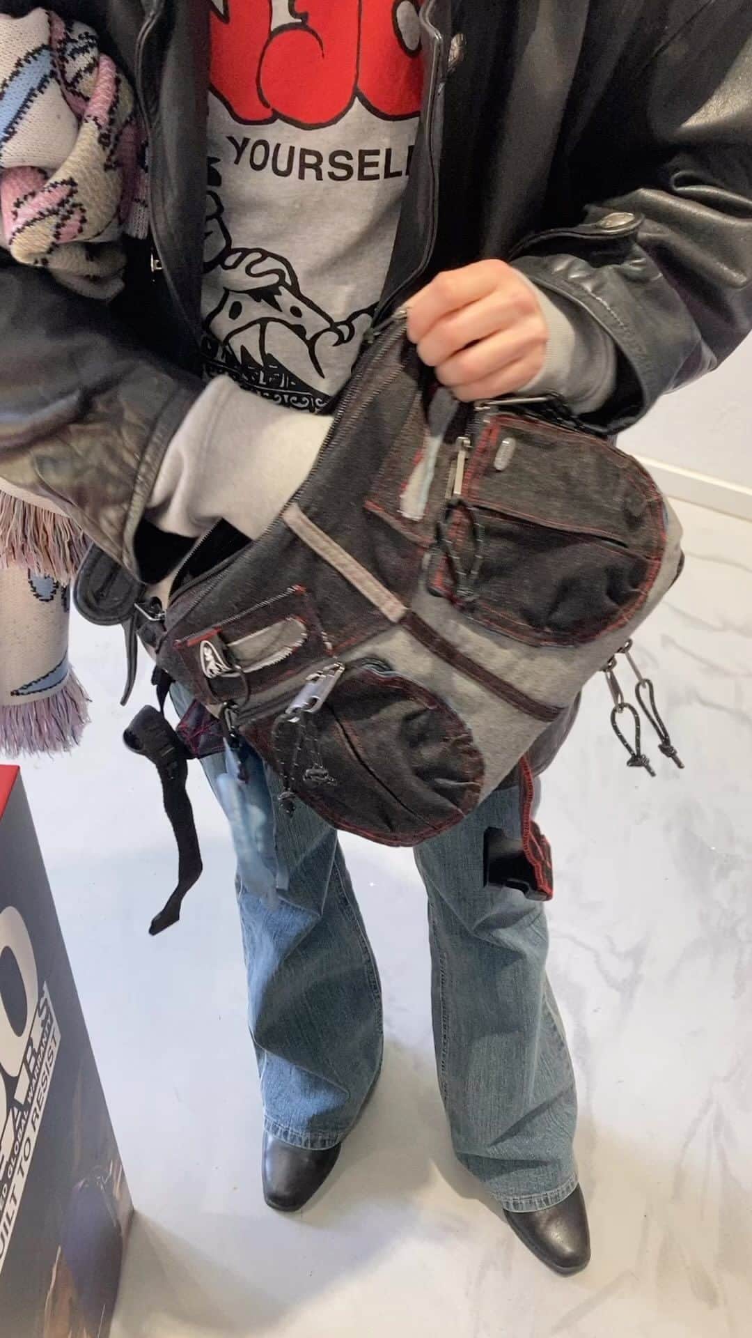 イーストパックのインスタグラム：「From Eastpak backpacks, denim and some leftovers to a unique fold-out bag by @pollyinthehouse   Re-Built to Resist x @overkillshop in Cologne, Germany in March 2023  #builttoresist」
