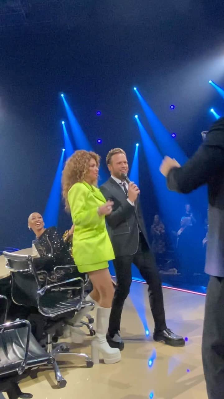 オリー・マーズのインスタグラム：「What way to end the series 👏🏻 loved working on this show again and especially with all these judges! Such a giggle.. let’s do it all again for Season 3 👀🤞🏻🤩」