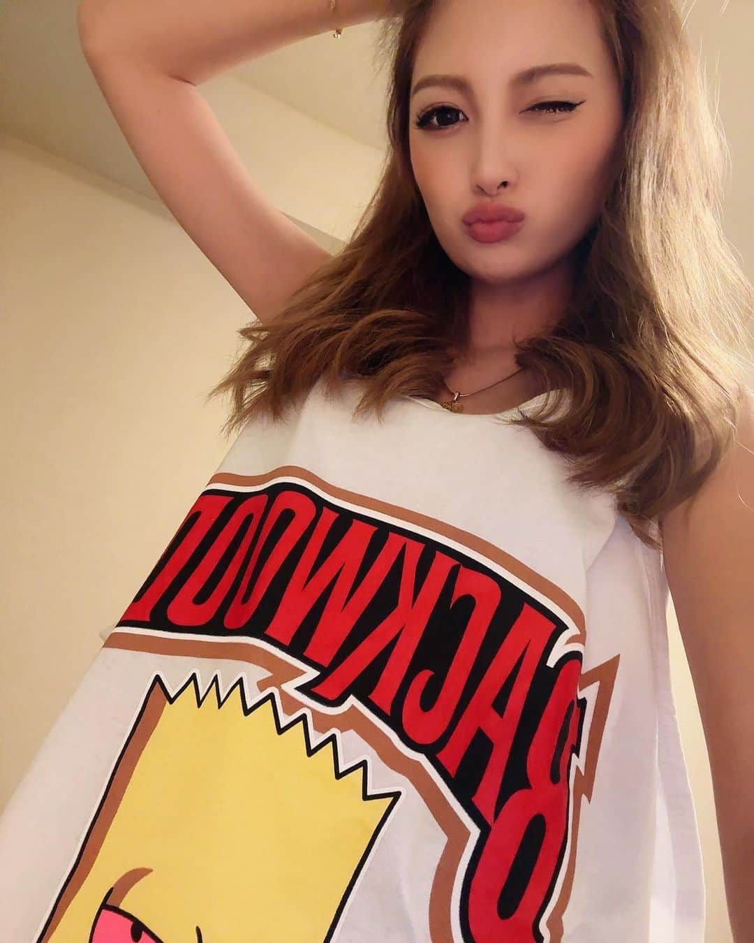 内山珠希さんのインスタグラム写真 - (内山珠希Instagram)「#selfie #simpsons #backwoods」4月10日 14時11分 - ttn__738
