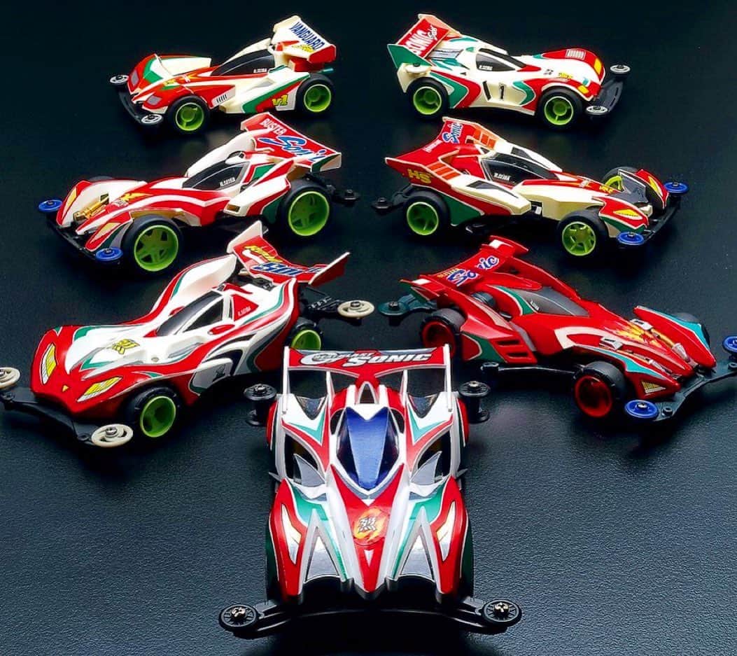 のインスタグラム：「Which SONIC do you like?  #mini4wd  #tamiyamini4wd #星馬烈生誕祭  #星馬烈生誕祭2023 #レツゴ #フルカウルは愛 #ミニ四駆」