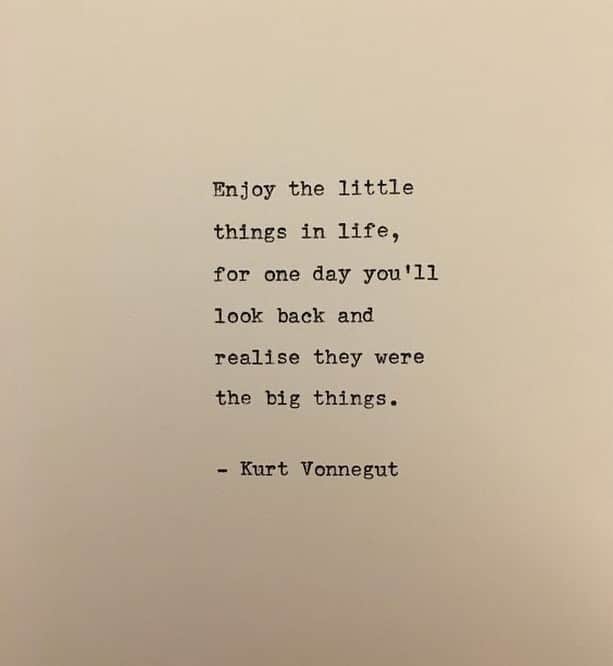 ダニエル・パナベイカーのインスタグラム：「The little things are actually the big things, ✔️」