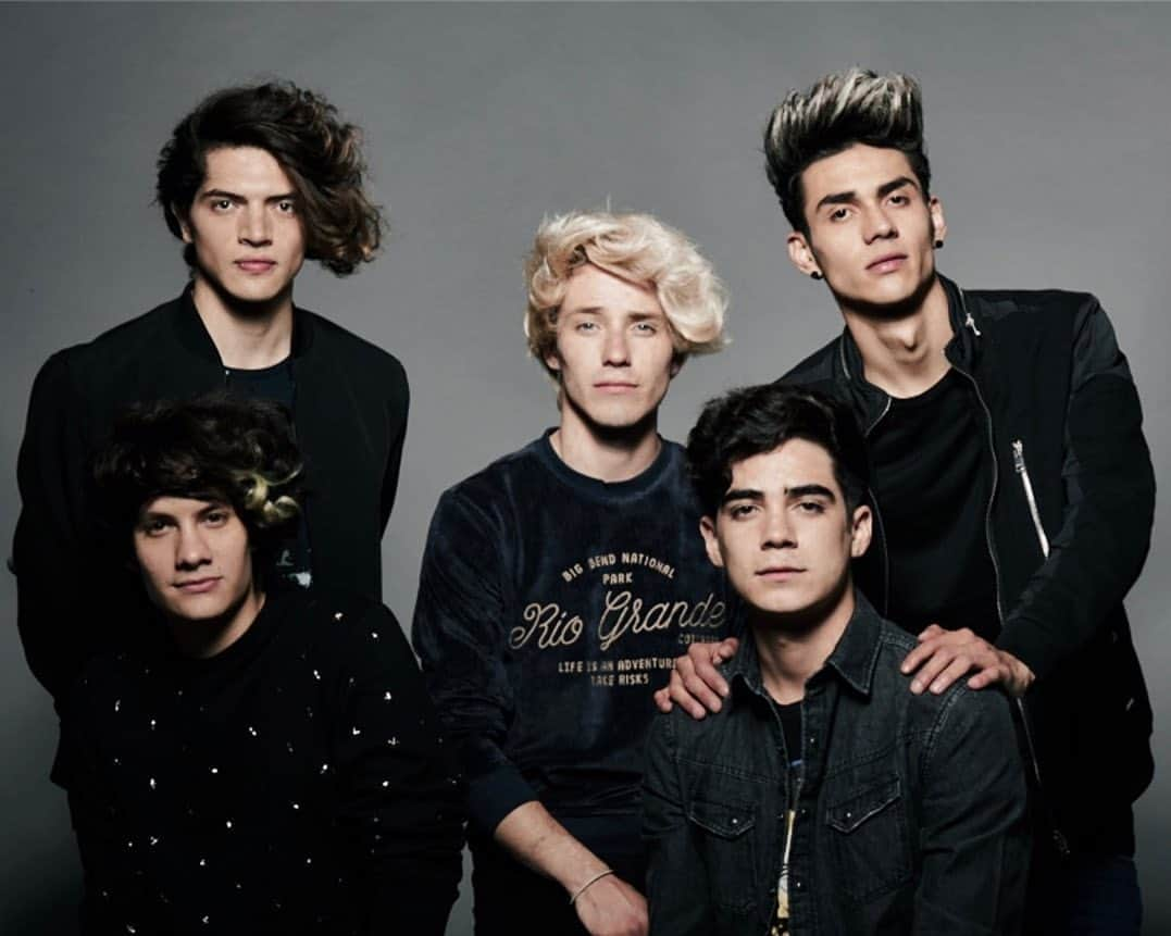 CD9のインスタグラム：「POR SIEMPRE Y PARA SIEMPRE… CD9」