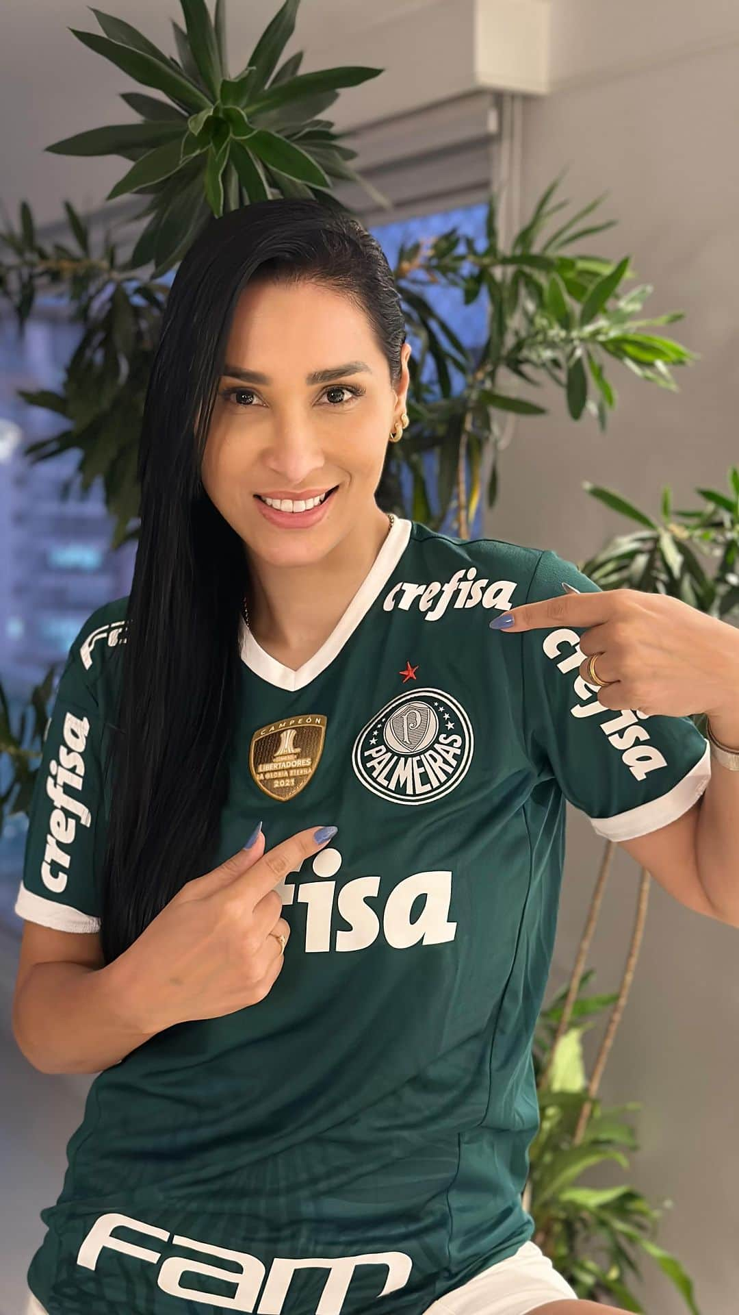 ジャケリネ・カルバリョのインスタグラム：「É CAMPEÃO PAULISTA 2023🎉🎉🎉  #campeão #palmeiras」