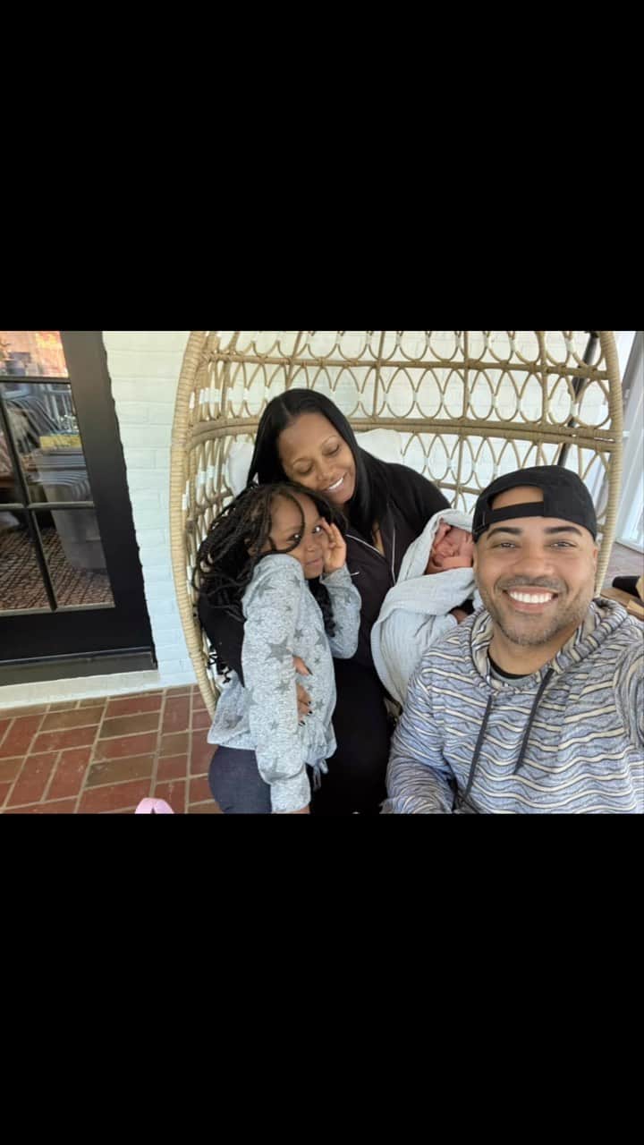 ケシア・ナイト・プリアムのインスタグラム：「With this little one we are complete… Happy Birthday to me!!! What an eventful birthday week… 😆  Thank you for the birthday wishes!! 😘」