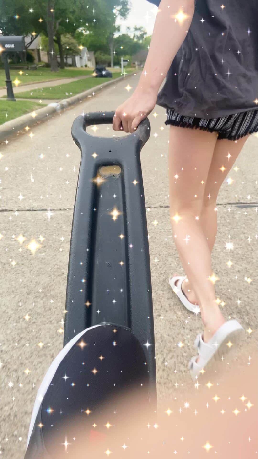 ランス・アーチャーのインスタグラム：「Riding Dirty on Easter」