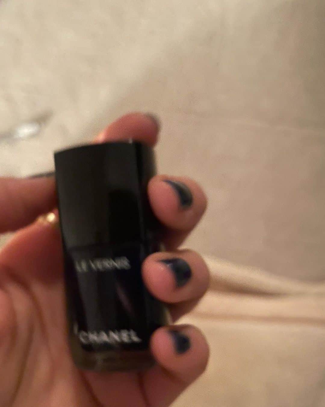 のインスタグラム：「. 이런 기분  @chanel.beauty」