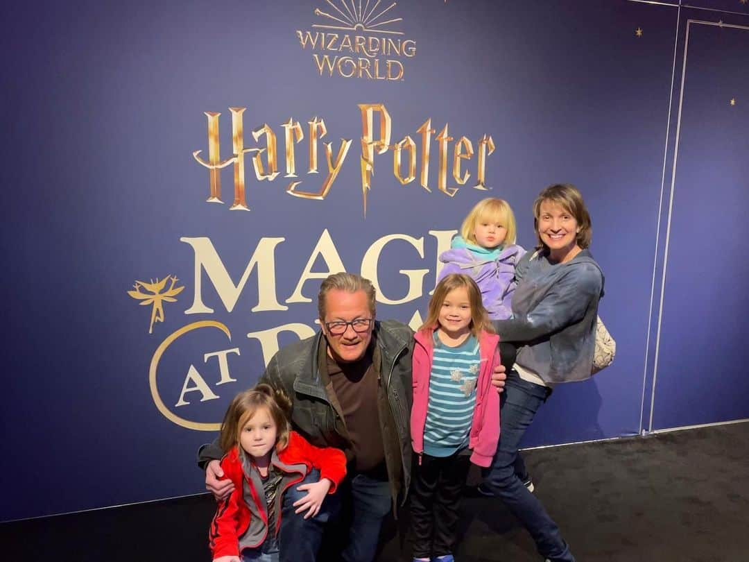 クリスチャン・ストールティのインスタグラム：「BombPop and Mimi took their favorite li’l wizards to the “Harry Potter: Magic At Play” Experience at Water Tower Place.  I think they had almost as much fun as I did! They all declared themselves Hufflepuffs, but they’re fickle about such things and I don’t think they’re ready to make a commitment like that. Also, as we all know, it ain’t up to them.  Check it out in Chicago through May 14th! (Okay, I did a quick, sloppy photoshop job on that last quidditch action-shot, but there’s a green-screen backdrop that makes it kind of irresistible.) @HarryPotterMagicAtPlay  #HPMagicAtPlay」