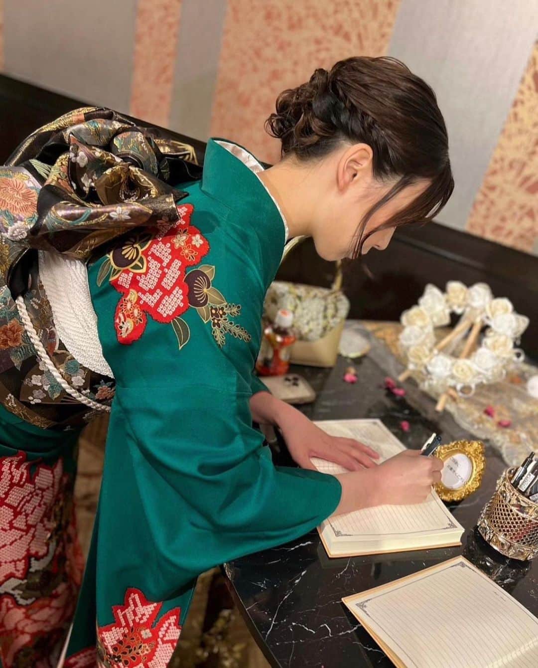 矢吹世奈のインスタグラム：「👘💚」