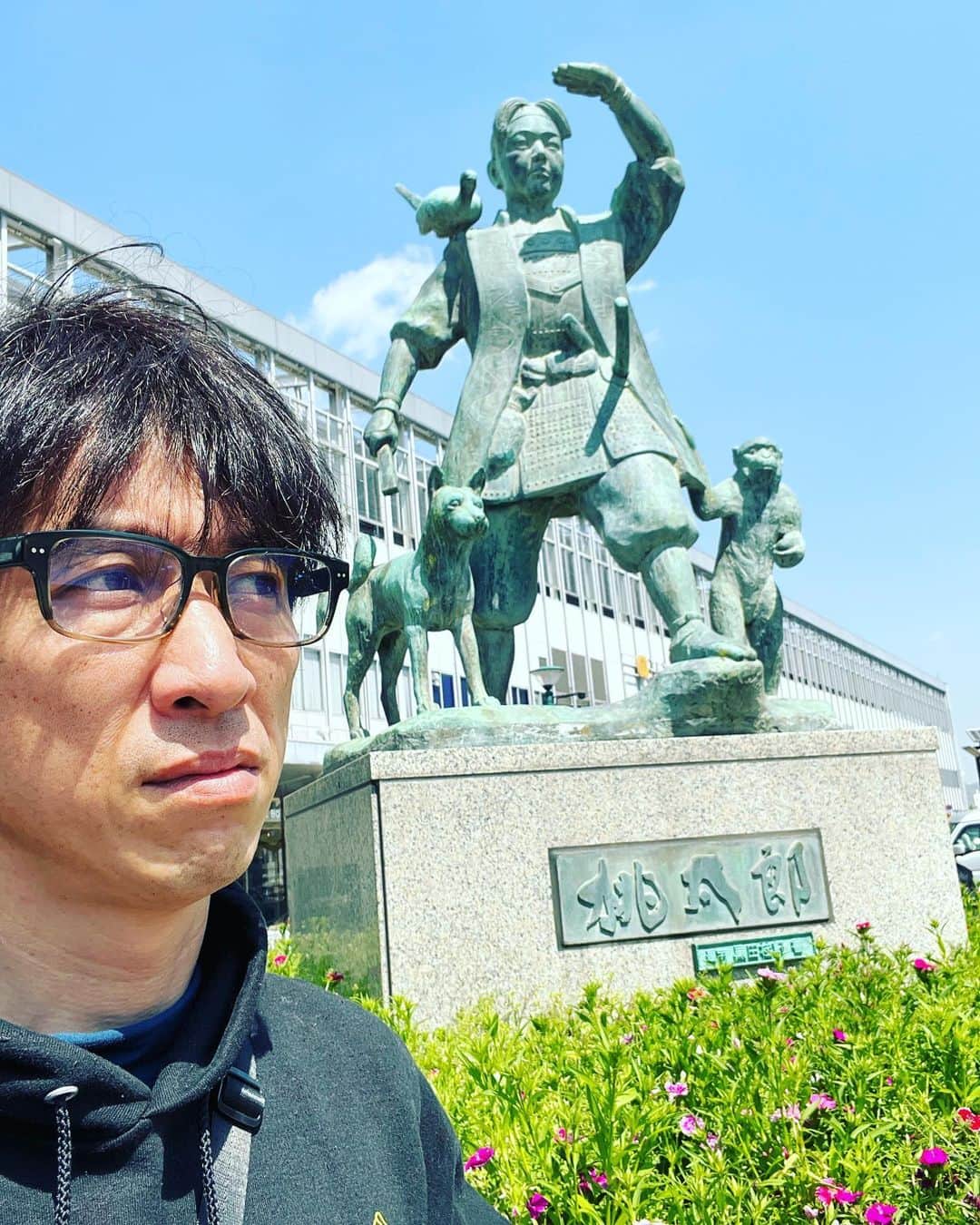 岩井秀人さんのインスタグラム写真 - (岩井秀人Instagram)「つきまったん」4月10日 11時06分 - iwaihideto