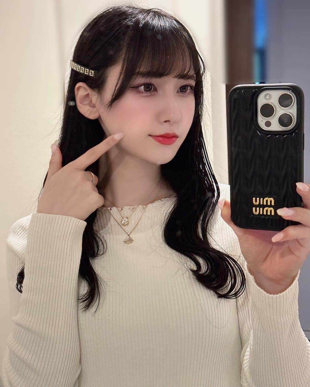てーらのインスタグラム：「最近つり目」