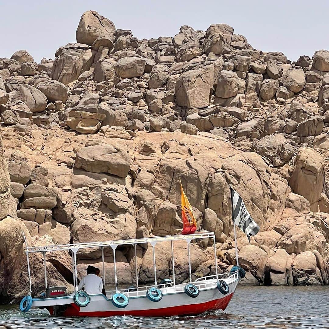 アダムさんのインスタグラム写真 - (アダムInstagram)「The Nile by day in Aswan, Egypt.   #AswanEgypt」4月9日 22時00分 - adamlippes