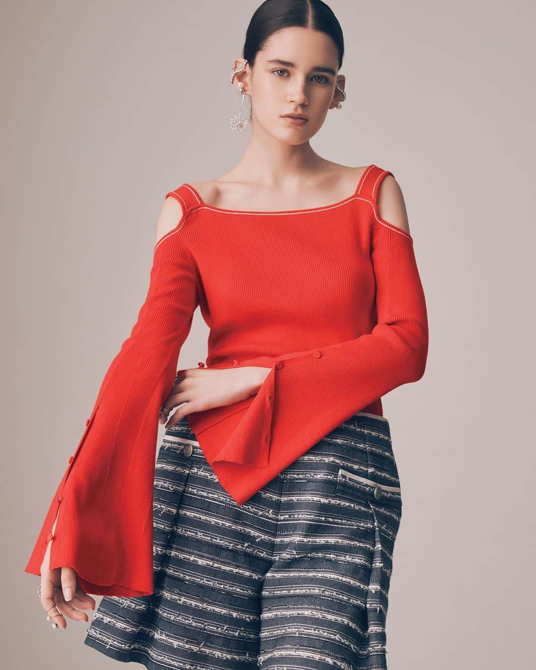 アディアムのインスタグラム：「#ADEAM Spring Summer 2023 Collection.」