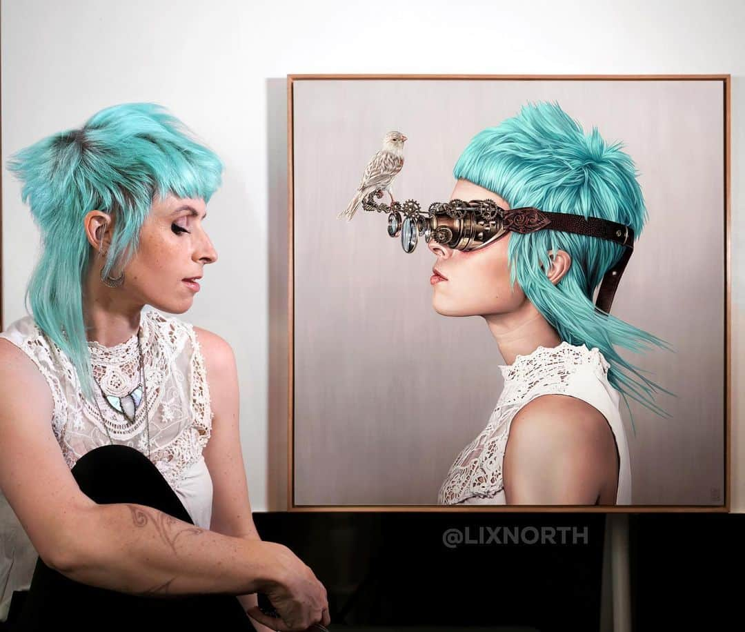 Lix Northのインスタグラム：「Only 5 days left to catch Secret Longings at @coreyhelfordgallery in LA! 🙀 I’m honoured my ‘Rara Avis’ (70x70cm, oil on aluminium) is part of this exquisite show curated by @beautifulbizarremagazine. If you’re out of town you can view the online exhibition catalogue via my profile link 👆🏼🔗. If you’ve already been along and seen the show leave a comment and let me know! ❤️ Thanks to all who’ve made it to the gallery, and all who’ve shared photos of my work and others from this special show 🙏🏼😘   #coreyhelfordgallery #losangelesart #art #painter #realism #hyperrealism #surrealism #superrealism #photorealism #oilpaint #artstudio #steampunktendencies #beautifulbizarre #portraitartist #femaleartist #oilonaluminium #steampunk  #instaart #canary #australianartist #newzealandart #newartwork #artistlife #artnews #todaysartreport #dailycollector #grimdark #contemporaryart」