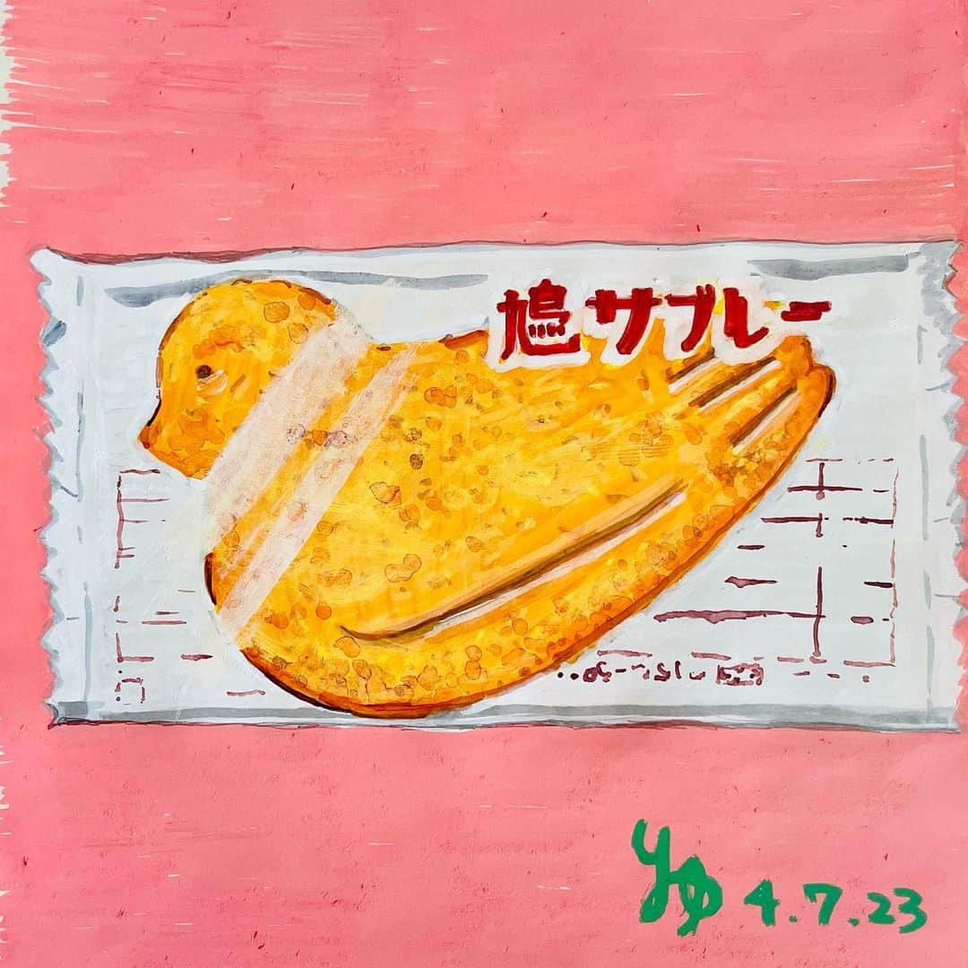 池田有希子のインスタグラム：「はとさぶ。  #鳩サブレー #sketchbook #doodling #illustration #foodillustration #poscadrawing」