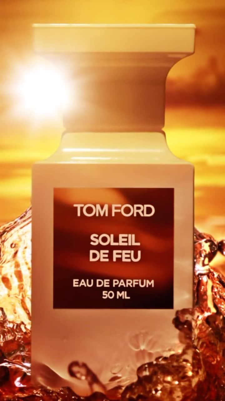 トムフォードのインスタグラム：「INTRODUCING NEW SOLEIL DE FEU.  A SMOLDERING AMBER WOODY FRAGRANCE EVOKING SUNSET LIGHT OVER THE SEA. THE MOST SENSUAL SOLEIL.   #TOMFORD #TOMFORDBEAUTY #TFSOLEILDEFEU」