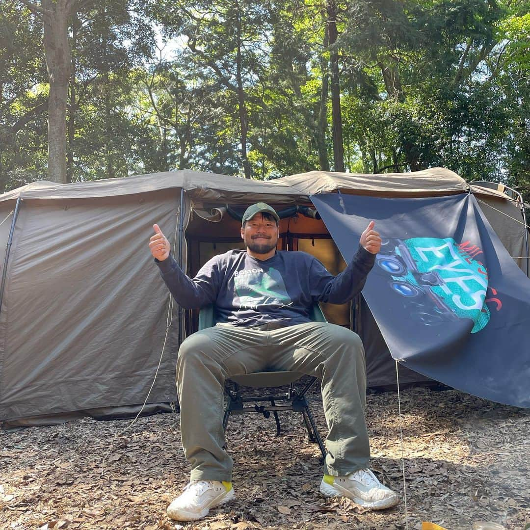 畠山健介さんのインスタグラム写真 - (畠山健介Instagram)「人生初キャンプ実践⛺️ at 千葉県船橋市・りんごの輪🍎  富山のプロジェクト前に勉強！ すごく楽しかった❤️ JB @jumbo_ms ありがとう😊  #キャンプ #Camp #人生初 #キャンプ実践 #りんごの輪 #千葉県 #船橋市 #ラグビー #rugby」4月10日 22時45分 - hatake03