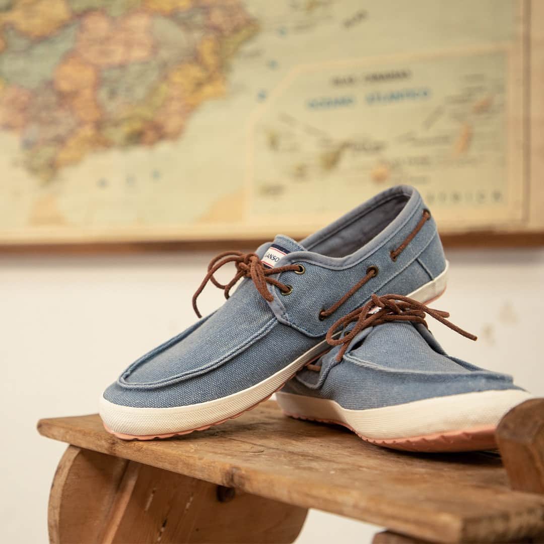 エルガンソのインスタグラム：「NEW IN| NAUTICOS ¿Qué tipo de zapatos son tus favoritos para el buen tiempo? ¡Os leemos!  NEW IN| What kind of shoes are your favorites for good weather? We read you!」