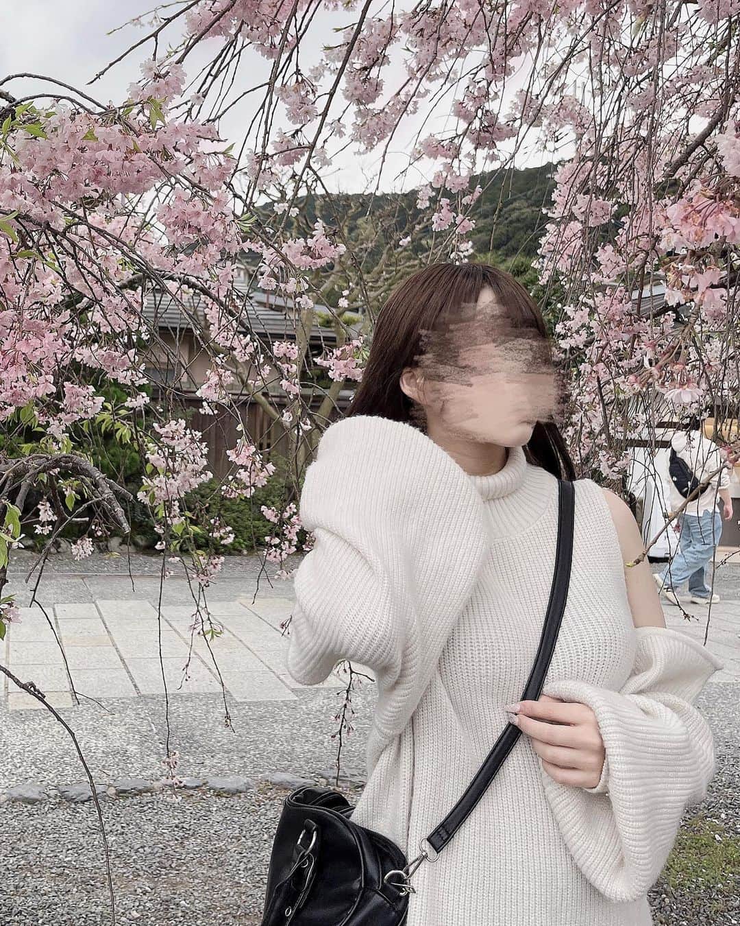 𝐘𝐔𝐑𝐈𝐀さんのインスタグラム写真 - (𝐘𝐔𝐑𝐈𝐀Instagram)「お母さんと京都で食べ歩きしたよ」4月10日 23時22分 - _yuria.n_