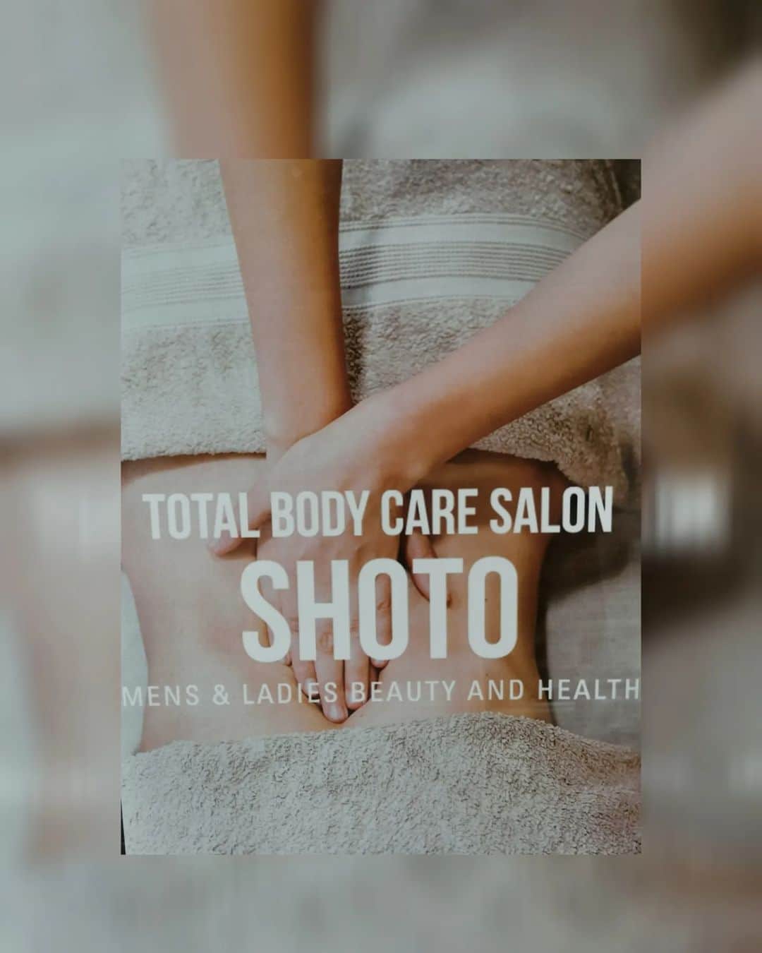 杉山由紀子のインスタグラム：「ボディメンテday✨ @totalbody.shoto へ✨✨  腸もみってみんなやったことあるー？？もともと興味はあって👀✨  最近しらたまさん背負って出かけることも多いので(笑) 両方解決できるこちらへ行ってきました♡♡♡  ★カウンセリング＋60分施術★ 🌠整体ストレッチ→背面アロマオイルマッサージ→腸もみのtotal 90分のコース🌠  持ち物不要でウェアも無料レンタルできるよ♫  ストレッチからめちゃ気持ちよくて✨✨ やっぱり人がつくと普段できないところも伸びますね👍  ストレッチしてからマッサージっていうのも循環よくなるからいいよね🎶  アロマはとっても良い香りで、いろんな種類つかってもらったのでよりリッチな気分に💎✨ アロマって変なの使うとわたし痒くなってしまうんだけどこれは大丈夫でしたー👍  最後のモテ腸マッサージがまたいたきもちよくて👍 凝ってるのがわかっちゃうくらい!!!!場所によってゴリッ💦  コリがだんだん解放されて流れがよくなってるのがわかりました✨  中からのケアは食べ物飲み物自分でケアしてるけどたまには外からのケアもしてもらうの大事ね✨ 両方できたら絶対サイコー👍  ほんとに全体スッキリで、むくみも変わってたよー✨ 香りからマッサージからいろんな癒やしで最高でした♡  スタッフのお姉さんもほんとよかった(^^)  またぜひお願いいたします✨✨✨  #モテ体 #モテ腸 #モテ腸マッサージ #腸もみ #腸活 #むくみ #冷え #マッサージ #アロマ #アロママッサージ #松濤 #渋谷」