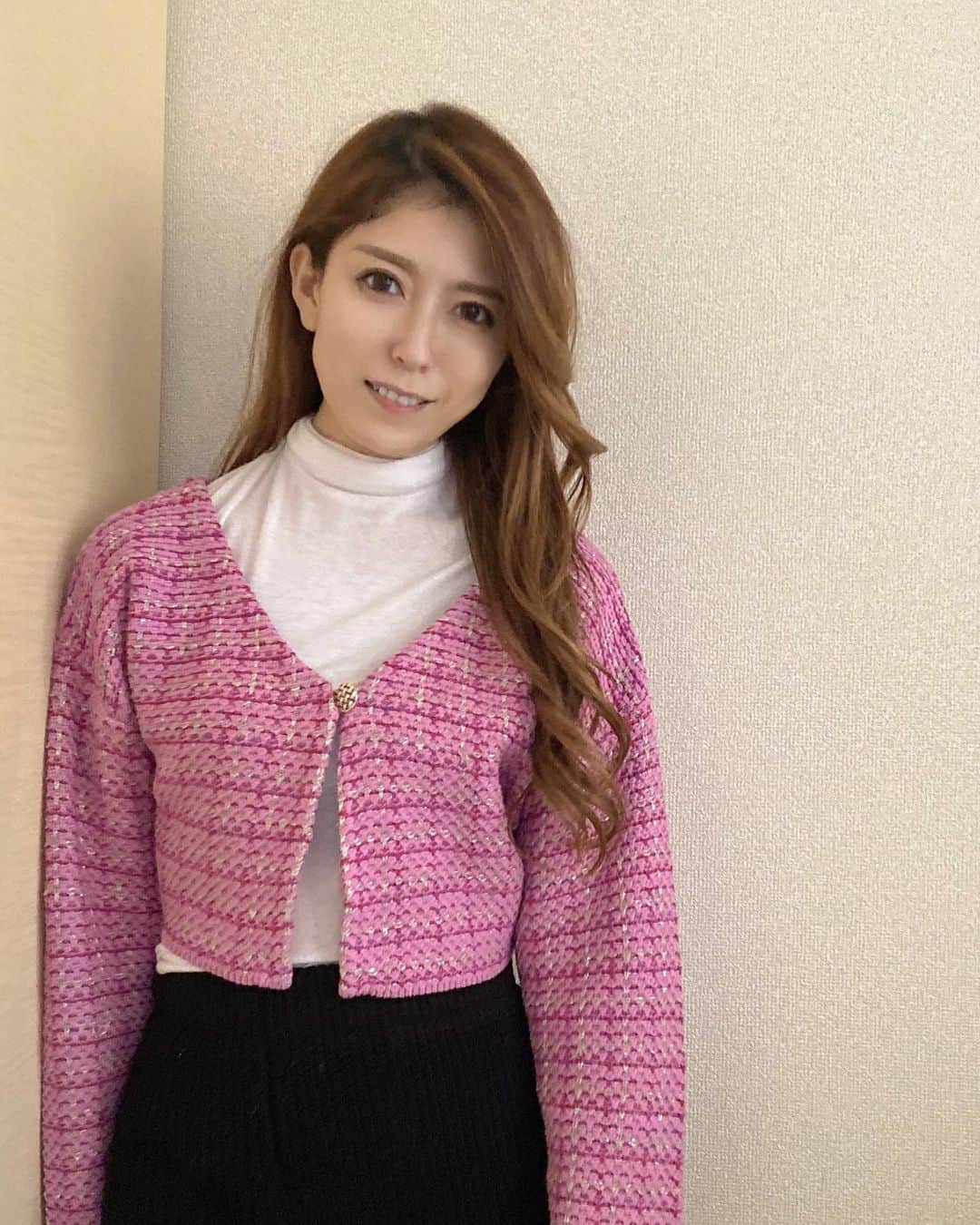 佐藤友香さんのインスタグラム写真 - (佐藤友香Instagram)「衣装プレイバック🌱 @ambient @ambient_styling   #ambient #アンビエント #衣装 #アナウンサー衣装 #花柄 #春　#ワンピース #dress #アラフォー #アラフォーコーデ」4月10日 15時33分 - yuka_sato__