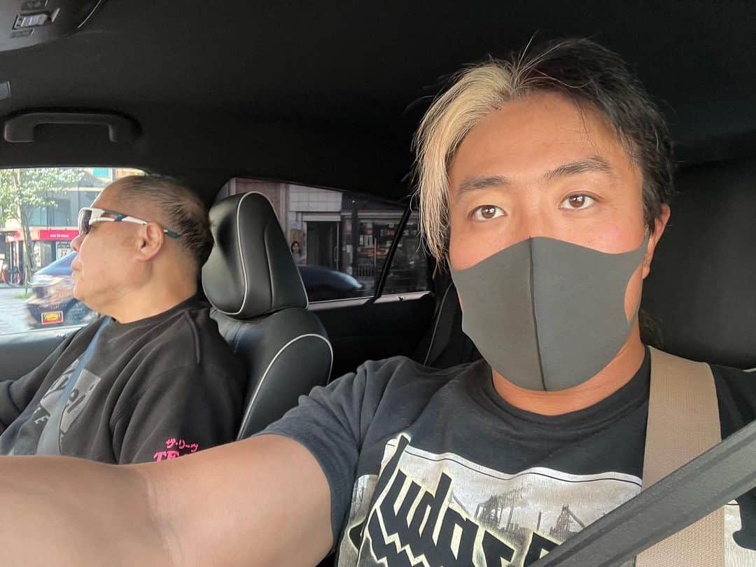 のインスタグラム：「w/ Kyohei Wada, Legendary referee of #ajpw」