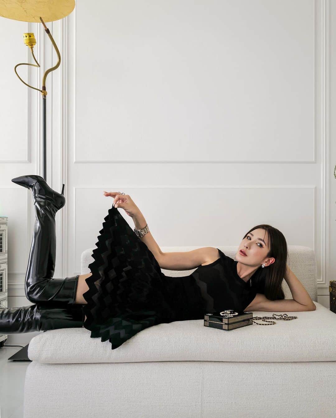 のインスタグラム：「🖤Serving up some circa Alaia.」