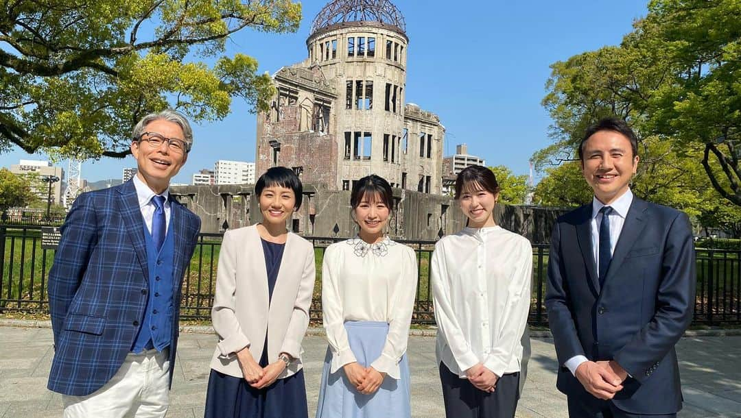 テレビ新広島のインスタグラム：「広島５局アナウンサー勢ぞろい🍀  きょうは"Ｇ７サミット"にむけ 広島５局合同のＣＭ撮影がありました🕊🫧  左から…  ◆松尾剛アナ（ＮＨＫ広島） ◆衣笠梨代アナ（テレビ新広島） ◆山﨑菜緒アナ（広島ホームテレビ） ◆中根夕希アナ（中国放送） ◆森拓磨アナ（広島テレビ放送）  の各局を代表する アナウンサーが勢ぞろい😊 並ぶととても華やかです…✨  完成CMは後日放送予定🫶🤍 またお知らせします🌸  #g7サミット #広島テレビ局 #nhk広島 #nhk #松尾剛アナ #広島ホームテレビ #ホームテレビ #home #山﨑菜緒 #中国放送 #rcc #中根夕希 #広島テレビ放送 #広島テレビ #広テレ #森拓磨 #テレビ新広島 #tss #衣笠梨代」