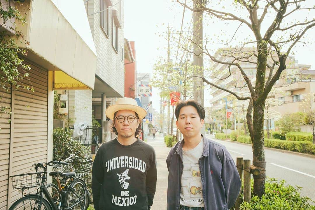 never young beachのグルメインスタ