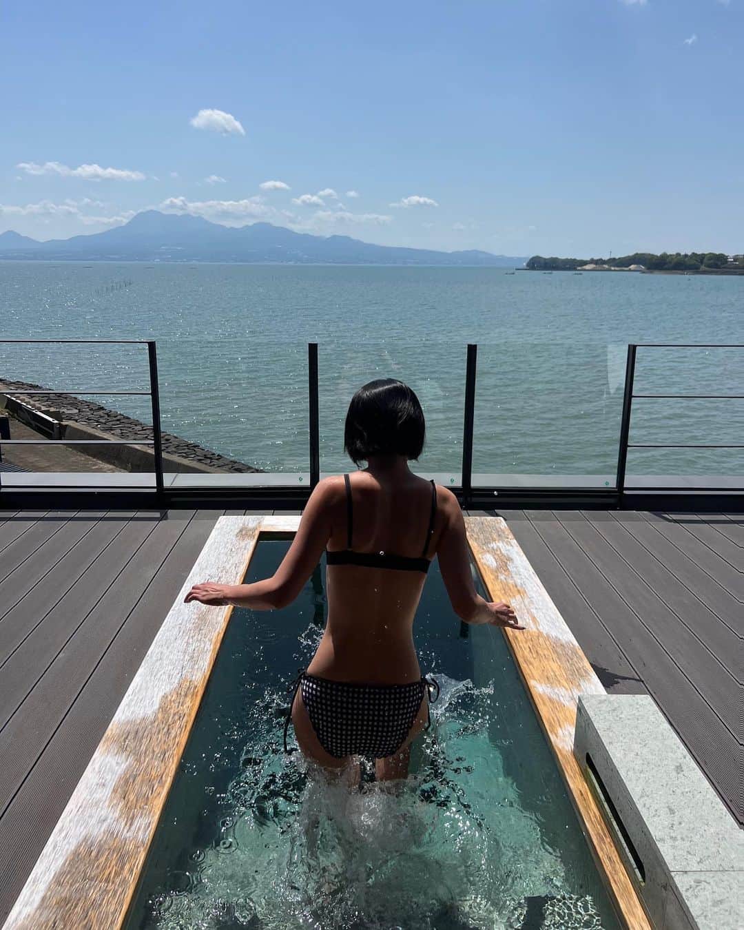 新郷桃子のインスタグラム