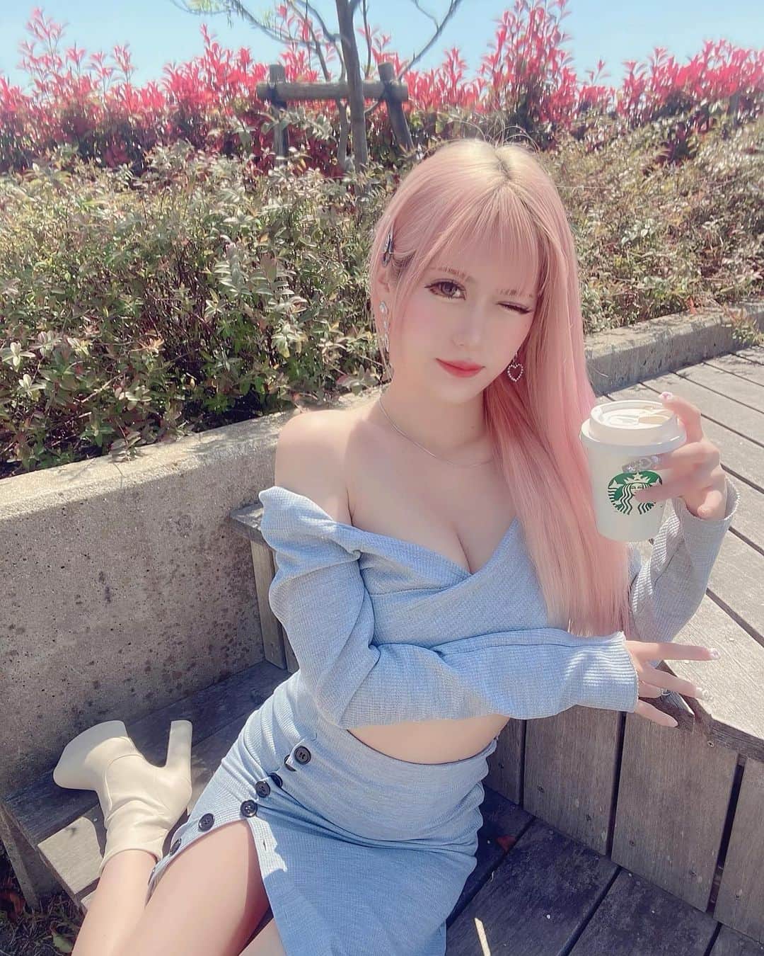 あいめろ姫のインスタグラム：「大人っぽ😽💞❔  珍しくロングスカート、、！  日向ぼっこした‎(՞ ܸ. .ܸ՞)︎☀️♡」