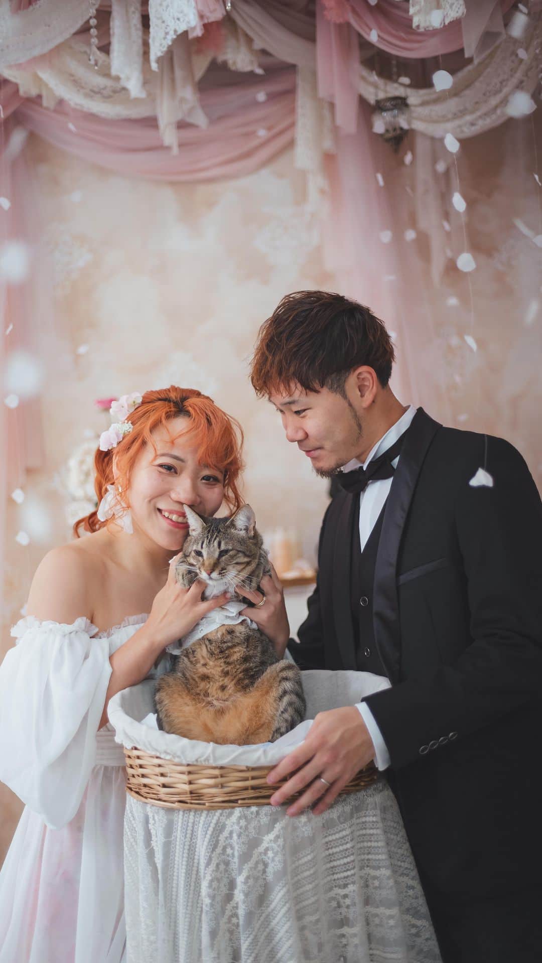 のインスタグラム：「【仲道夫婦のリアル】 . . . . . . . . . #ウェディングフォト  #weddingdress  #スタジオフォト #ウェディングドレス #wedding #weddingphotography」