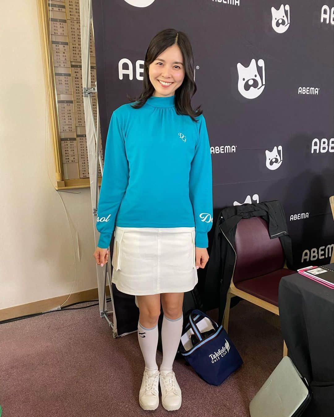 和田奈美佳さんのインスタグラム写真 - (和田奈美佳Instagram)「⛳️🎤  Abemaツアー開幕戦で 着用させて頂いたゴルフウェアは デルソルゴルフさんでした👍  @delsolgolf   デザインはもちろん着心地も大変良く 皆さんに是非手に取って頂きたいです。  素敵なウェアをご提供頂き、 ありがとうございました😊✨  #delsolgolf  #デルソルゴルフ  #ゴルフウェア #ゴルフウェアレディース  #ヘッドセット後は #髪がぺちゃんこ  #和田奈美佳」4月10日 19時50分 - wadanamika_official