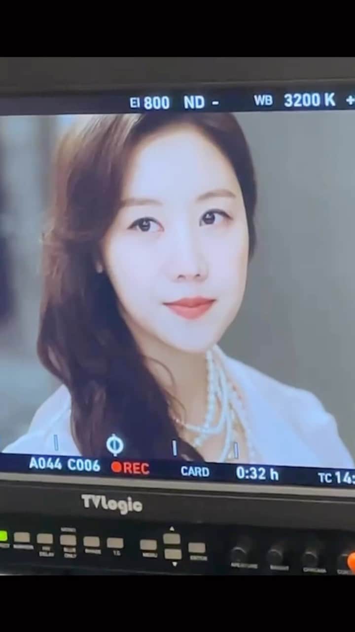 チェ・ジャヘのインスタグラム：「요즘 #지명이 흥해라 #진짜가나타났다  #kbsdrama #kbs주말드라마」