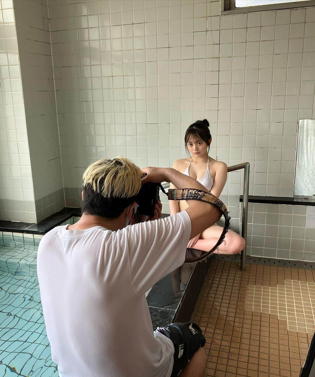 蓬莱舞さんのインスタグラム写真 - (蓬莱舞Instagram)「#オフショット   デジタル写真集も見て頂けましたか？？  #制コレ22  #グランプリ  #集英社  #高校生  #ヤングジャンプ  #表紙  #水着  #制服  #グラビア」4月10日 20時00分 - horai_libera_official