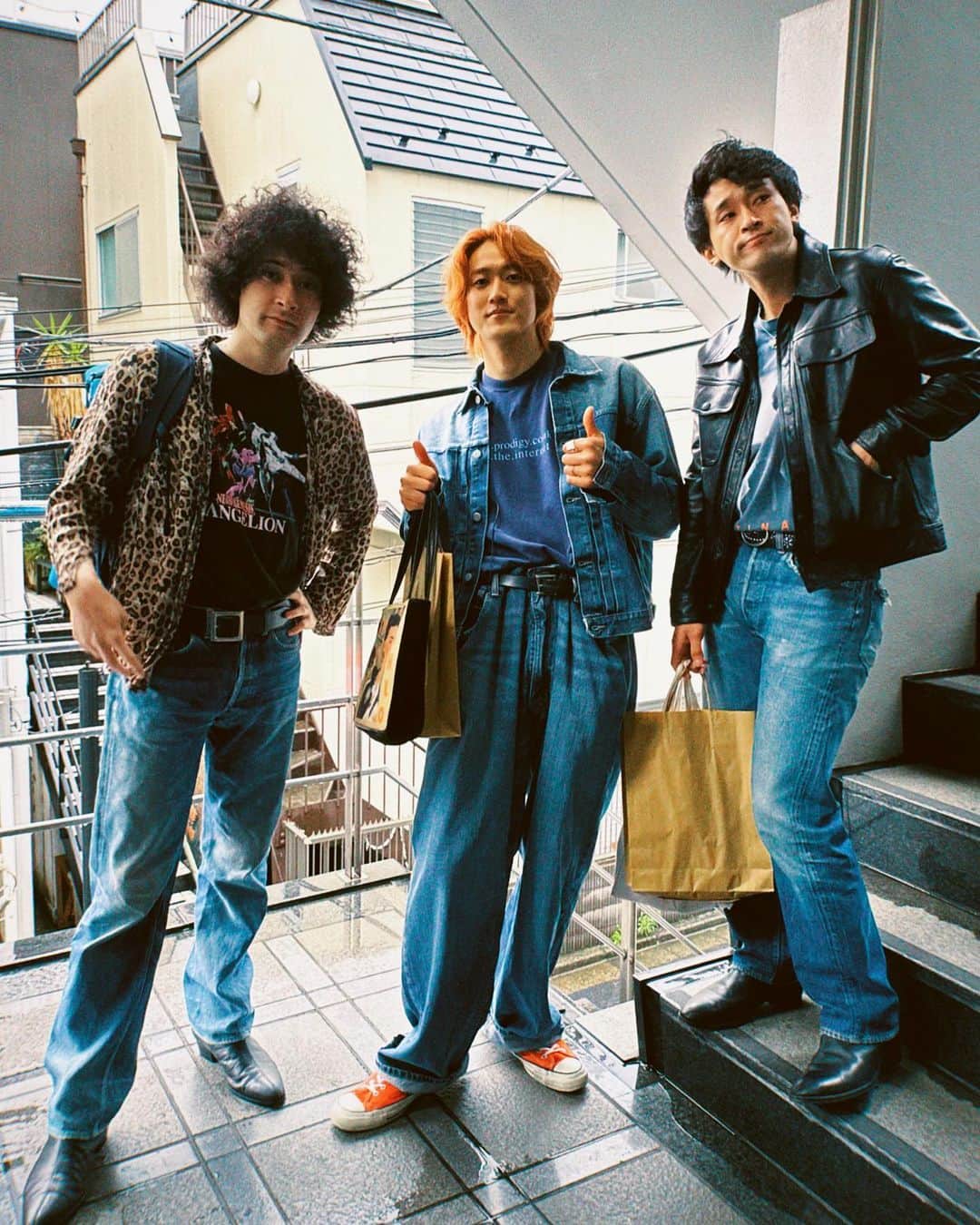 はるくんさんのインスタグラム写真 - (はるくんInstagram)「としくんみのさんと原宿古着屋巡り  無事、金欠になりましたので今日から節約します  #古着実弾界隈」4月10日 20時43分 - haluktuc