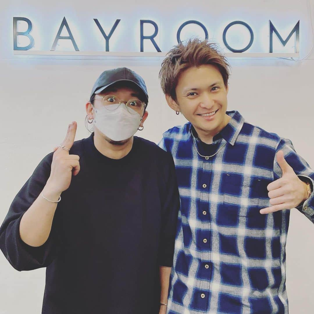 伊崎右典さんのインスタグラム写真 - (伊崎右典Instagram)「THANKS野村っち #honey  #bayroom横浜  #伊崎右典」4月10日 20時52分 - yusuketti