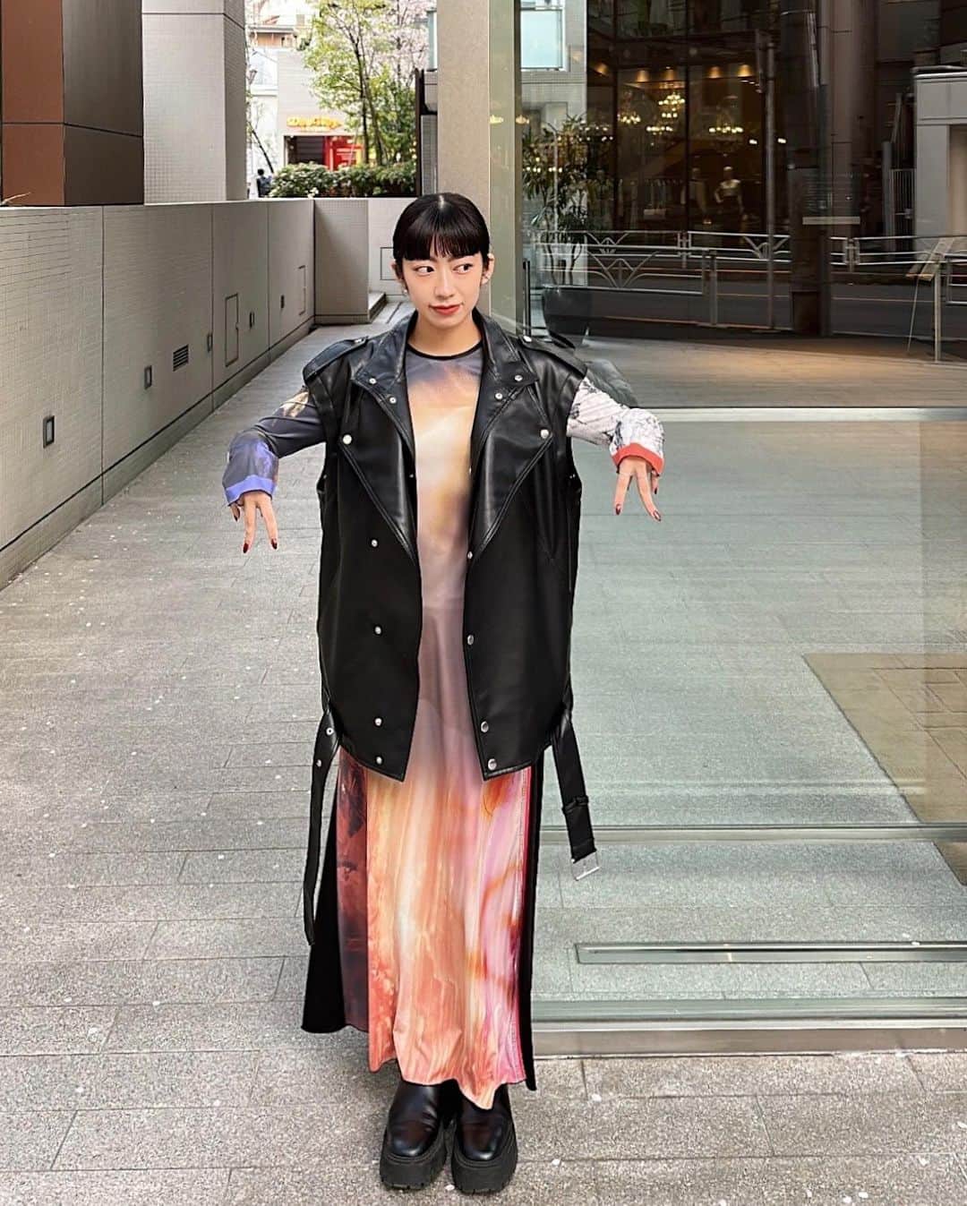 岡森黎のインスタグラム：「✌🏻🦀✌🏻」