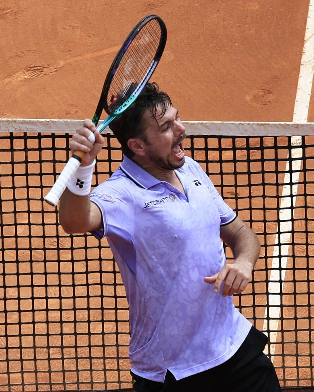 スタニスラス・ワウリンカさんのインスタグラム写真 - (スタニスラス・ワウリンカInstagram)「That Monte-Carlo winning feeling 🙌  Stan Wawrinka gets the job done over Tallon Griekspoor in the opening round.  @rolexmontecarlomasters | #rolexmontecarlomasters」4月10日 21時45分 - stanwawrinka85