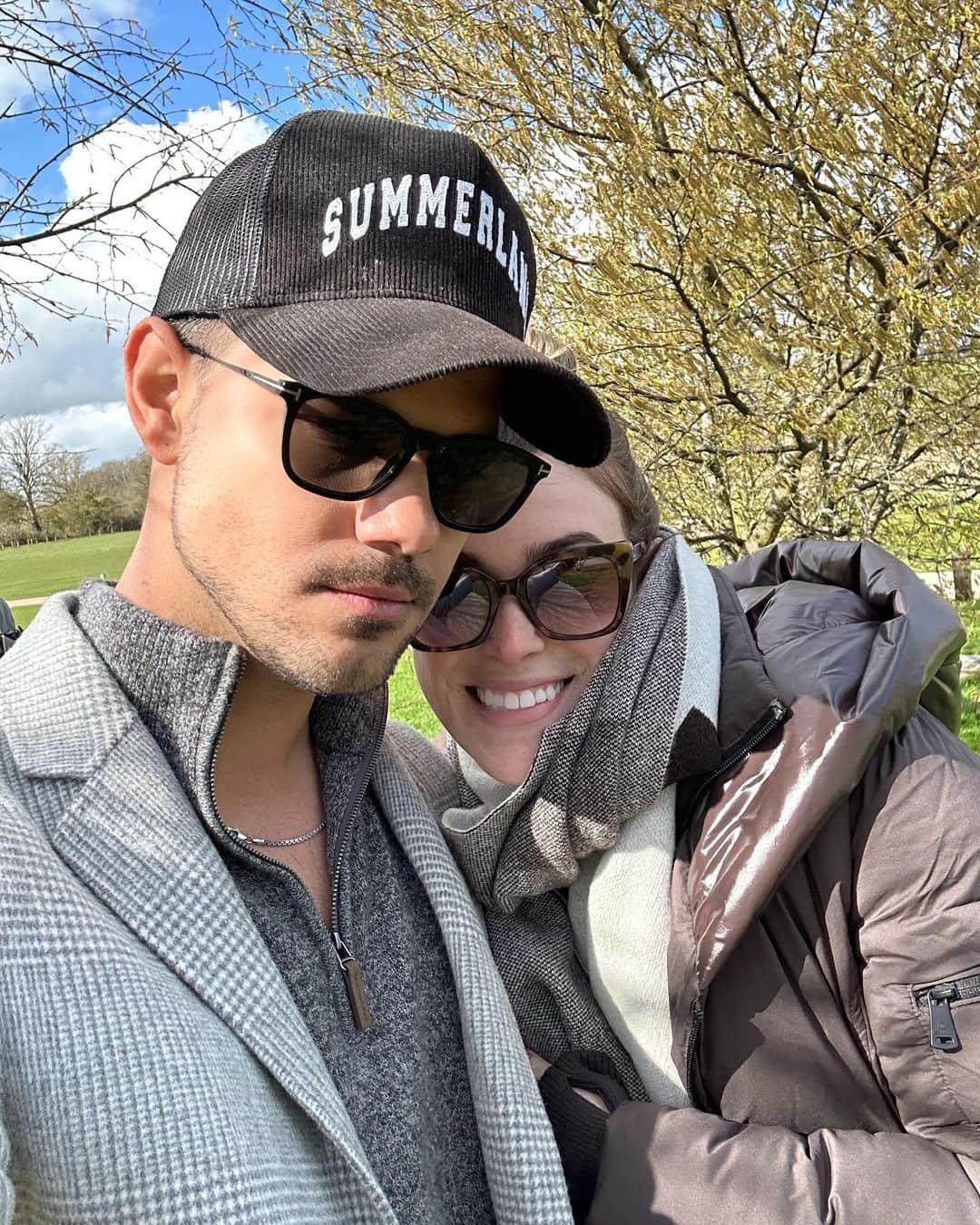 のインスタグラム：「Little R&R 😴🙌🏽」