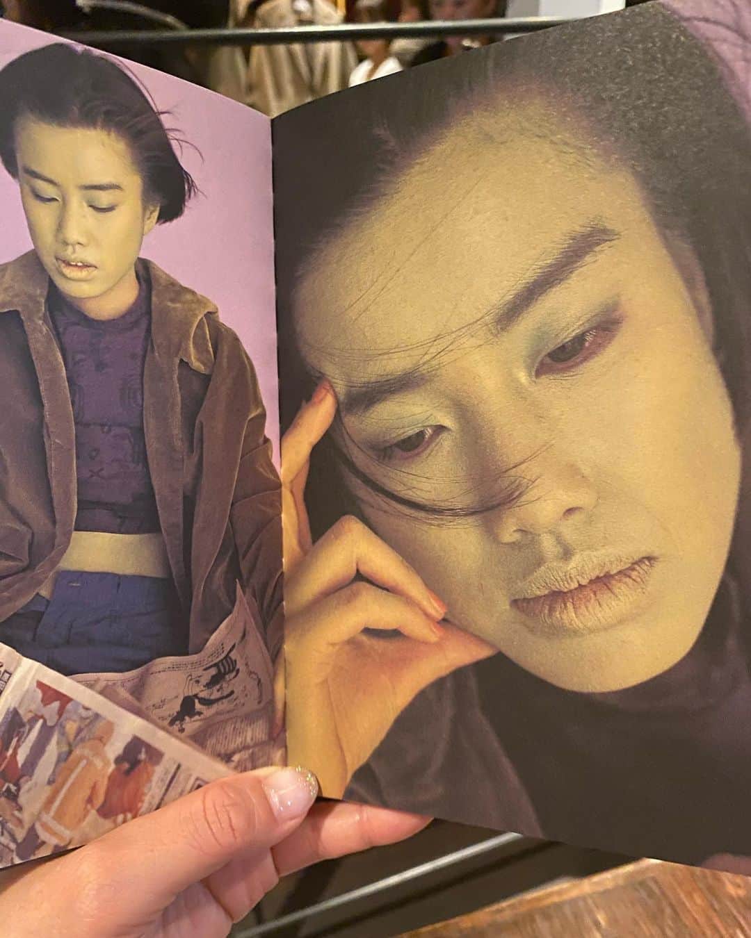 渡辺真起子さんのインスタグラム写真 - (渡辺真起子Instagram)「萌色だけど、お肌ピカピカ。」4月11日 0時31分 - watanabe_makiko