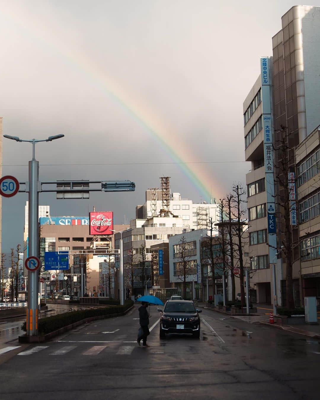 のインスタグラム：「虹 #福井 #虹 #rainbow #sel50f12gm」