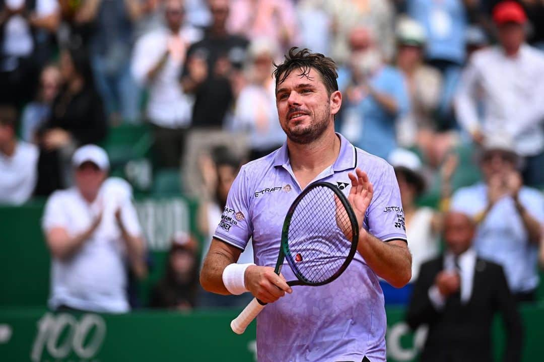 スタニスラス・ワウリンカさんのインスタグラム写真 - (スタニスラス・ワウリンカInstagram)「First round ✅🙅🏻‍♂️ Let’s go 😁💪🏻🎾🧸🧡 #hardwork #fighting #trusttheprocess #happy #monaco  📸 @cocodubreuilphoto」4月11日 2時06分 - stanwawrinka85