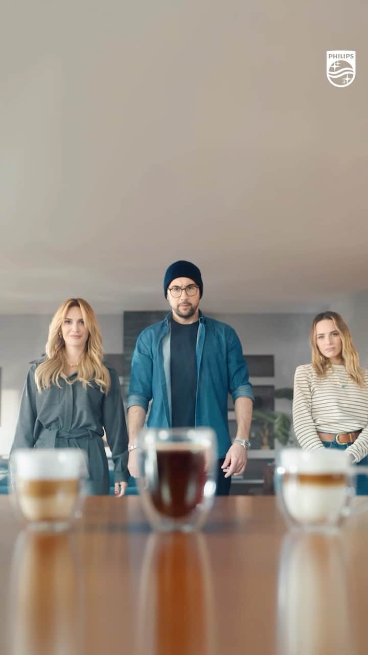 Sezgin YILMAZのインスタグラム：「@wishceylanmurat #favorikahvecim evim dedi, tabi ben de hemen geldim ☕️ Philips LatteGO tam otomatik espresso makinesi 5400 serisi ile birbirinden lezzetli kahvelerin tadını çıkardık 🏡 @philipsevurunleriturkiye#PhilipsLatteGO #işbirliği」