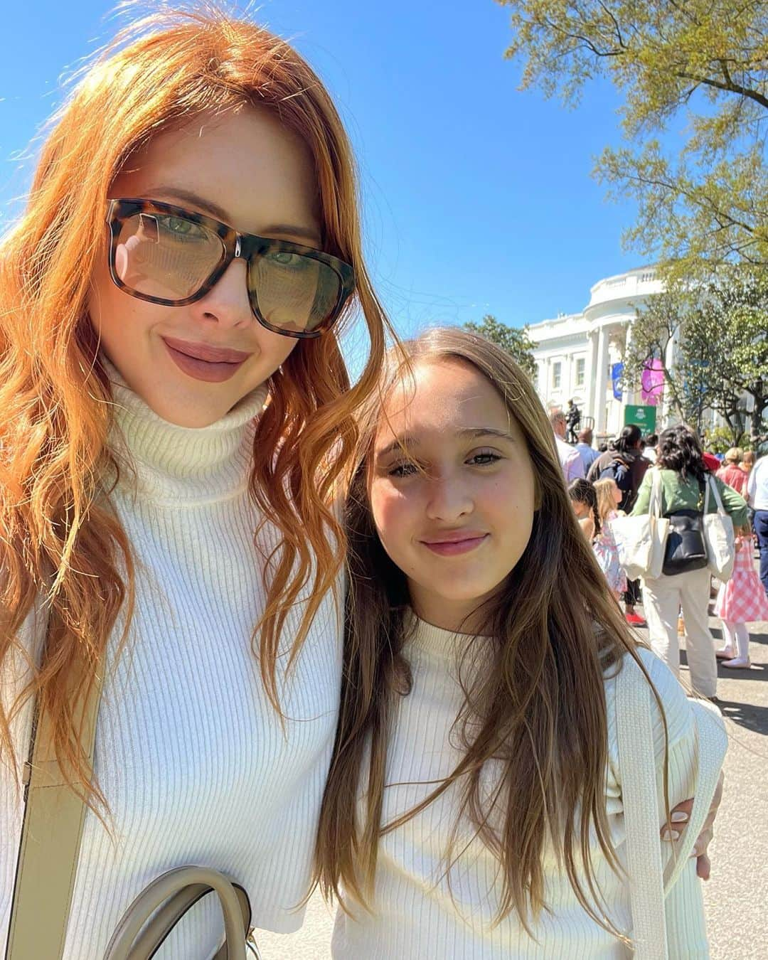 Sascha Barbozaさんのインスタグラム写真 - (Sascha BarbozaInstagram)「Un día diferente☺️ #casablanca #easter #egghunt #whitehouseeastereggroll」4月11日 3時59分 - saschafitness