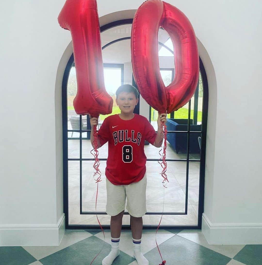 ケルビン・デイビスさんのインスタグラム (ケルビン・デイビスkelvin_davis1)