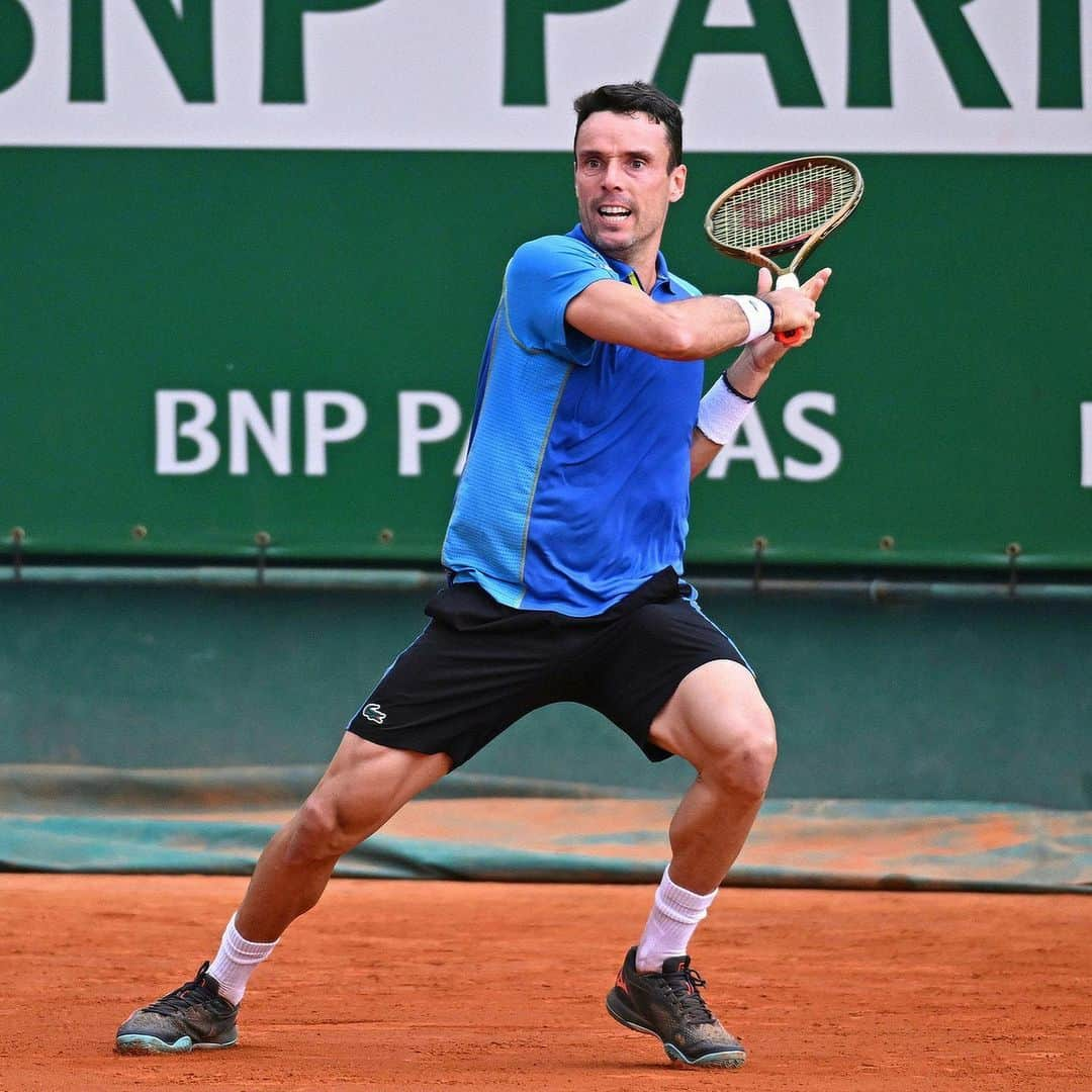 ロベルト・バウティスタ・アグートのインスタグラム：「Un primer gran paso. ¡Ahora sí!  What an important first match!  #RobertoBautistaAgut  @atptour 📷 Corinne Debreuil @rolexmontecarlomasters」