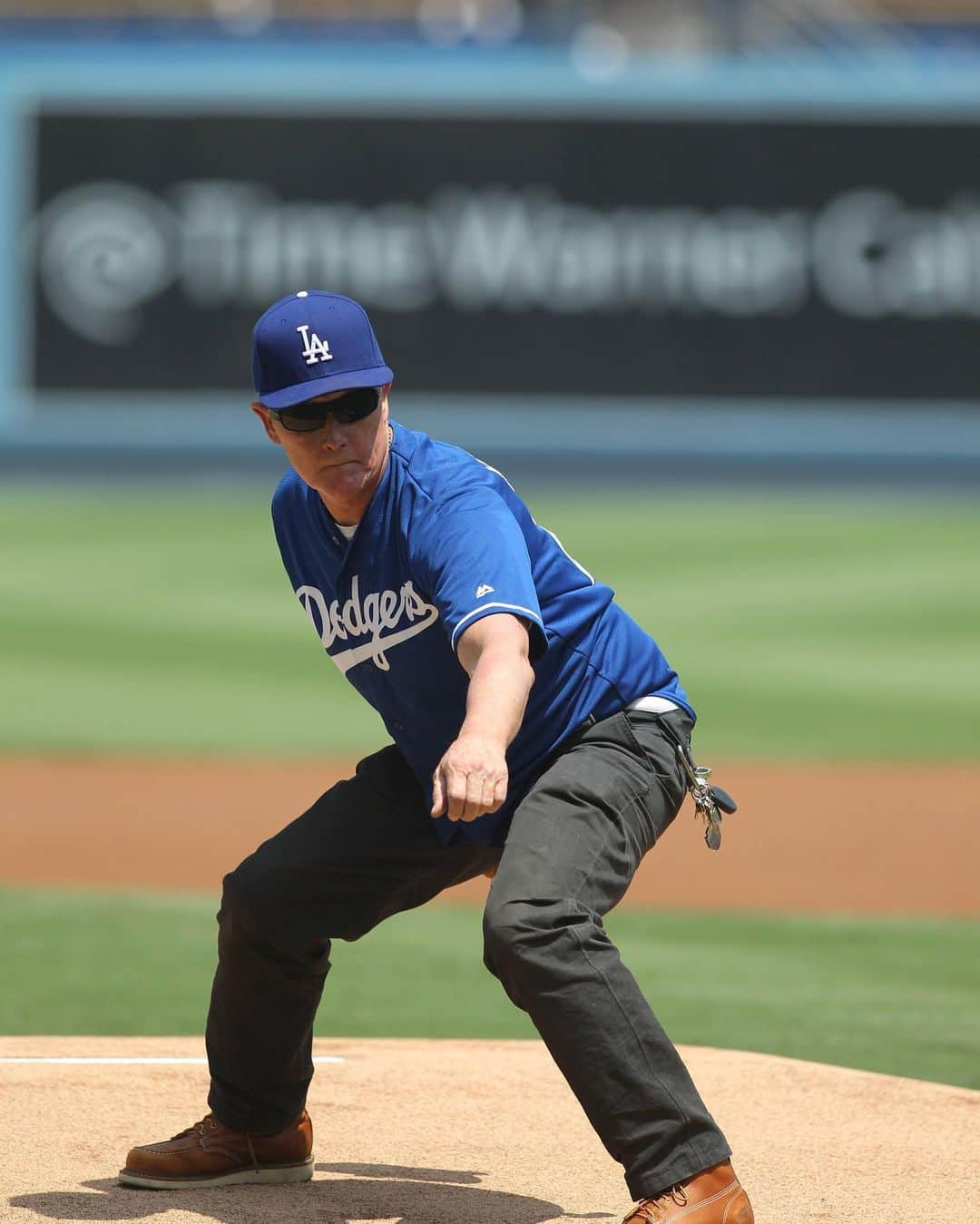 ロバート・パトリックさんのインスタグラム写真 - (ロバート・パトリックInstagram)「The follow through! My high school baseball coach would be proud! #glorydays #baseball #mlb #dodgers #lefty」4月11日 7時10分 - ripfighter