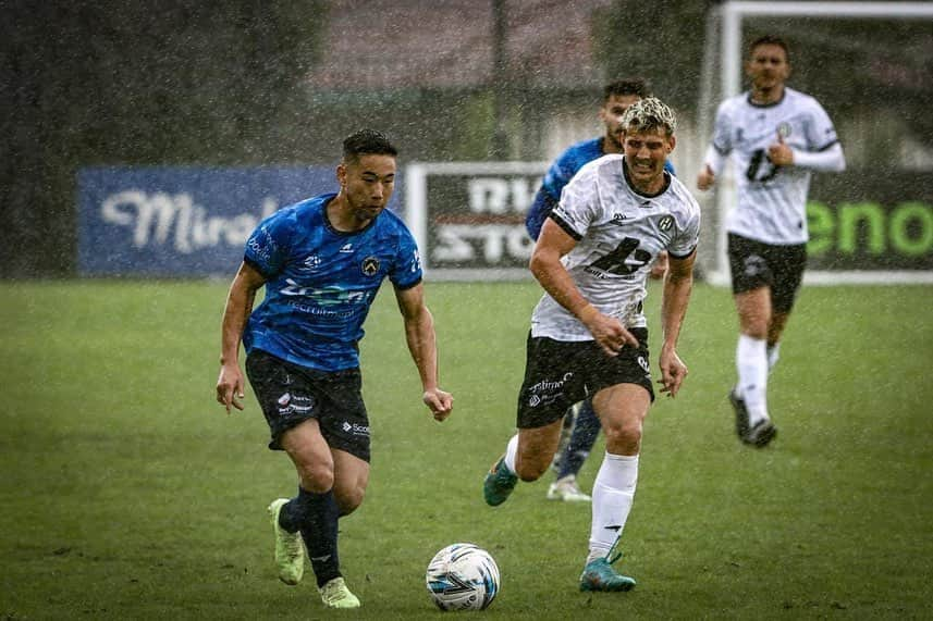 渡辺悠雅さんのインスタグラム写真 - (渡辺悠雅Instagram)「In the pouring rain.  Keep running for the team⚽️👌  #Australia #Melbourne #BrunswickCitySC」4月11日 18時05分 - yu7.w