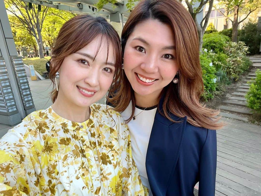 花岡維生のインスタグラム：「楽しかったなぁ🤍💛🤍 @asuka_825062  いつもありがと🥳  #春コーデ #六本木ランチ #ママコーデ #男の子ママ」